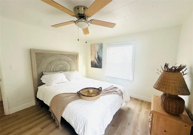 Photo 2 of Single family home for sale at 4811 Emerson Ave S, St Petersburg, FL 33711 | MLS# TB8507092 | Listing updated on 2026-09-23