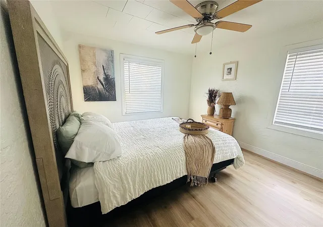 Photo 3 of Single family home for sale at 4811 Emerson Ave S, St Petersburg, FL 33711 | MLS# TB8507092 | Listing updated on 2026-09-23