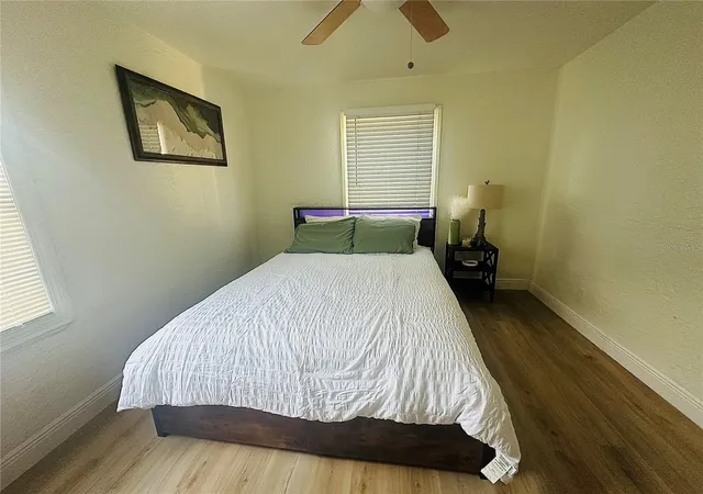 Photo 3 of Single family home for sale at 4811 Emerson Ave S, St Petersburg, FL 33711 | MLS# TB8507092 | Listing updated on 2026-09-23
