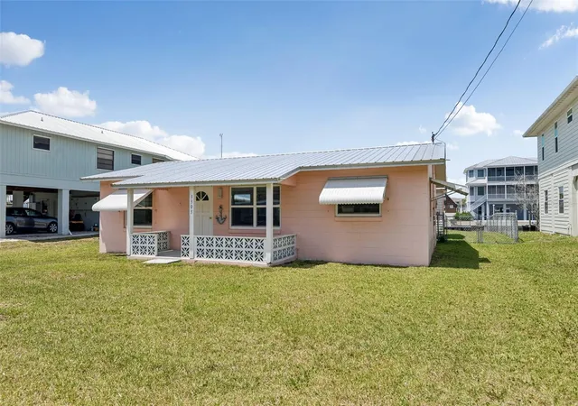 Homes for sale in Hernando Beach, FL | 3303 Minnow Creek Dr, Hernando Beach, FL 34607 | MLS# W7885643