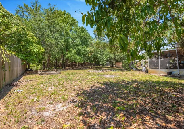 Photo 34 of Single family home for sale at 5007 S Hesperides St, Tampa, FL 33611 | MLS# TB8507110 | Listing updated on 2026-08-27
