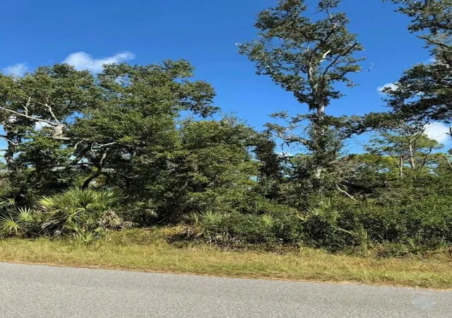 Photo 1 of Land for sale at 1112 Beach St, Port Charlotte, FL 33953 | MLS# O6406640 | Listing updated on 2026-05-11