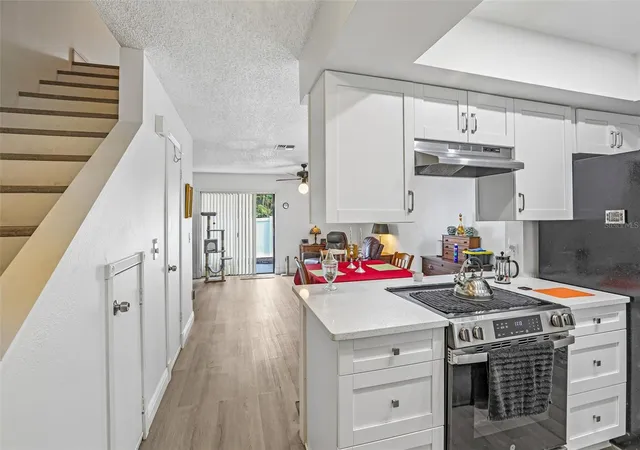 Photo 3 of Townhouse for sale at 4005 Oak Limb Ct, Tampa, FL 33614 | MLS# TB8507175 | Listing updated on 2026-05-18