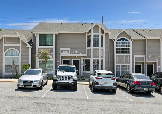 Photo 1 of Condo for sale at 505 Sun Ridge Pl #123, Altamonte Springs, FL 32714 | MLS# V4949015 | Listing updated on 2026-07-27