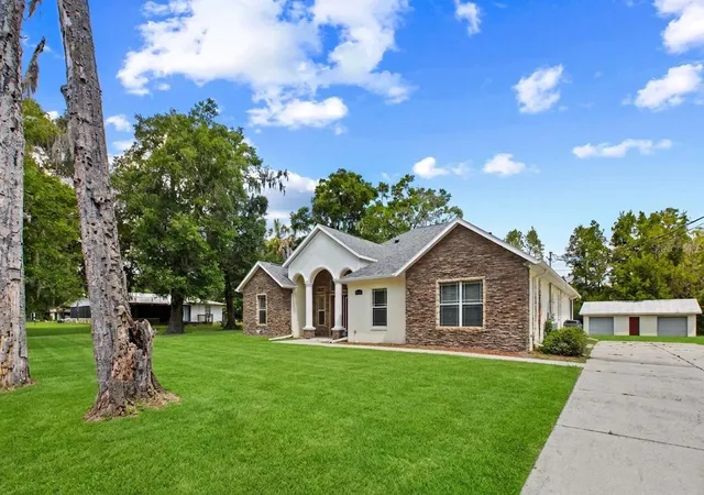 Homes for sale in Lecanto, FL | 3049 W Laurel St, Lecanto, FL 34461 | MLS# TB8507200