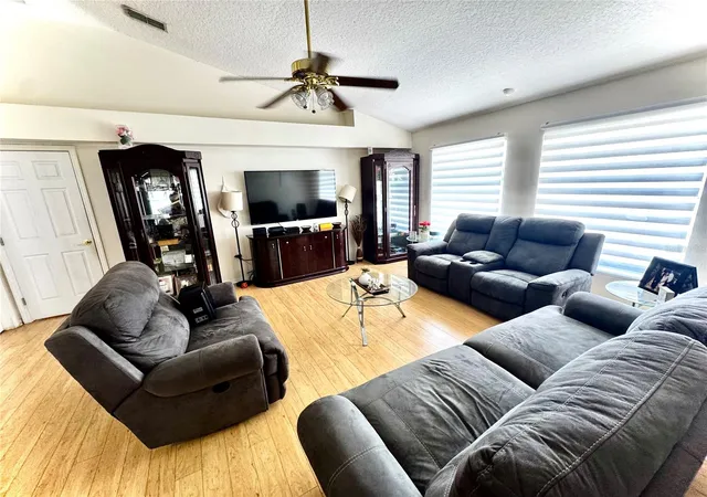 Homes for sale in Kissimmee, FL | 2708 Prestwick Ln, Kissimmee, FL 34744 | MLS# S5149647
