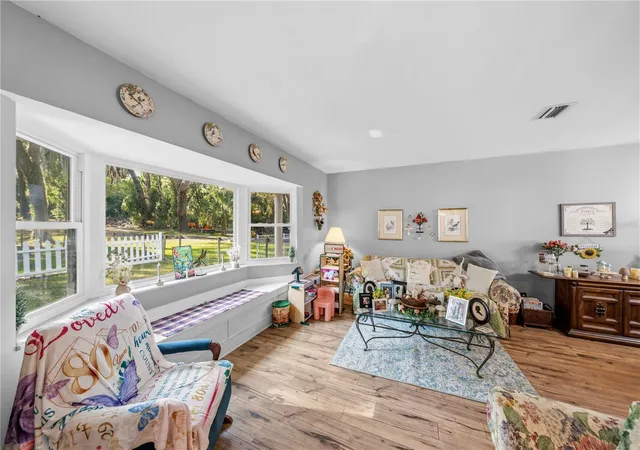 3rd image of 11686 Se 132Nd Street Rd, Ocklawaha, FL 32179 | MLS# OM724510
