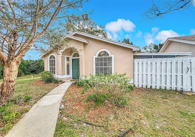 Homes for sale in Sanford, FL | 310 Sunvista Ct, Sanford, FL 32773 | MLS# O6406695