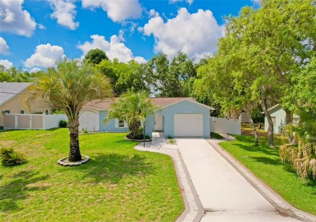 Photo 1 of Single family home for sale at 8218 Placid St, Spring Hill, FL 34606 | MLS# TB8507224 | Listing updated on 2026-09-17