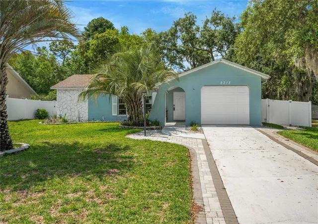 Photo 3 of Single family home for sale at 8218 Placid St, Spring Hill, FL 34606 | MLS# TB8507224 | Listing updated on 2026-09-17
