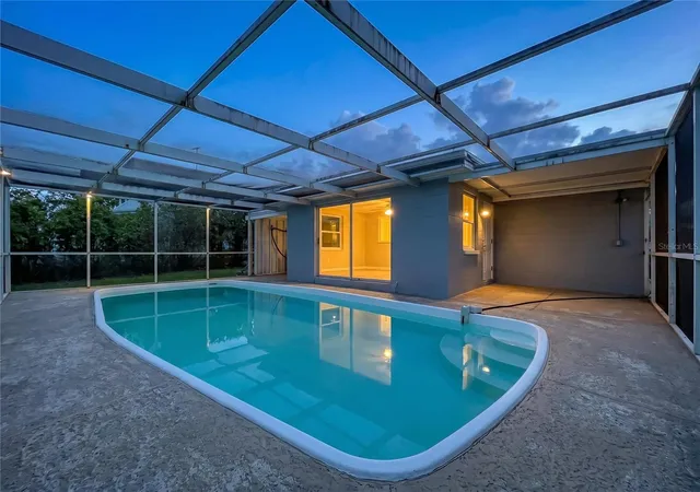 Photo 4 of Single family home for sale at 7513 Hatteras Dr, Hudson, FL 34667 | MLS# W7885662 | Listing updated on 2026-05-14
