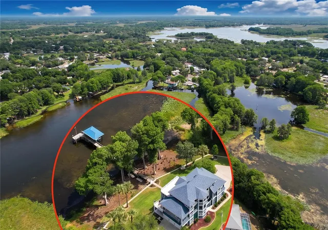 Photo 3 of Single family home for sale at 1360 S Waterview Dr, Inverness, FL 34450 | MLS# TB8507241 | Listing updated on 2026-08-19