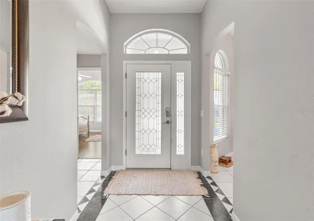 Photo 3 of Single family home for sale at 1027 Urico Golf Rd, Lady Lake, FL 32159 | MLS# G5112202 | Listing updated on 2026-09-30