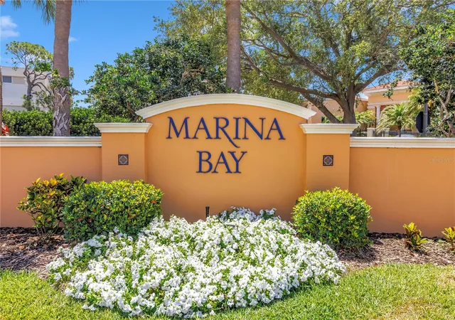 Homes for sale in St Petersburg, FL | 10 Franklin Ct S #63D, St Petersburg, FL 33711 | MLS# TB8507251