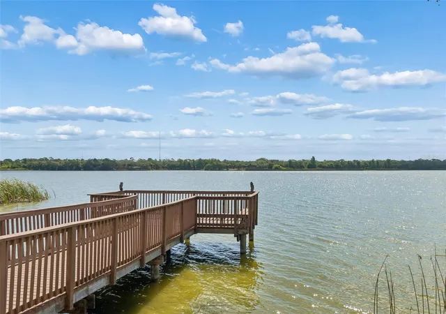 Listing Photo 1 - Condo for sale in building located at 7903 Seminole Blvd, Seminole, FL 33772 - Unit #2401