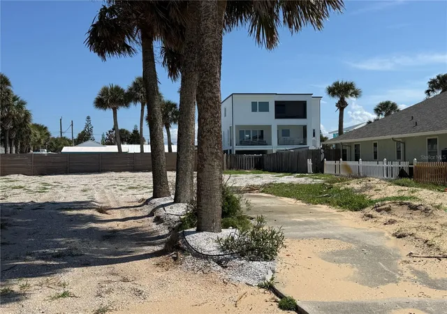 Photo 1 of Land for sale at 0 Due E St, New Smyrna Beach, FL 32169 | MLS# NS1088185 | Listing updated on 2026-08-25