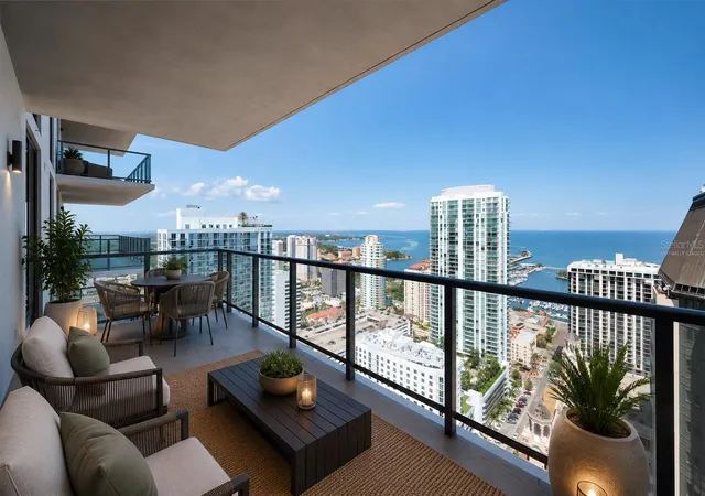 Photo 4 of Condo for sale at 275 1st Avenue S #3503, Saint Petersburg, FL 33701 | MLS# TB8507285 | Listing updated on 2026-10-10