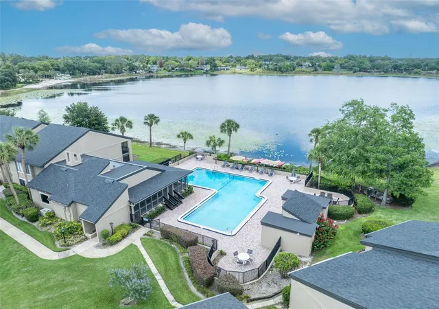 2nd image of 249 W Lake Faith Dr #205, Maitland, FL 32751 | MLS# O6406744