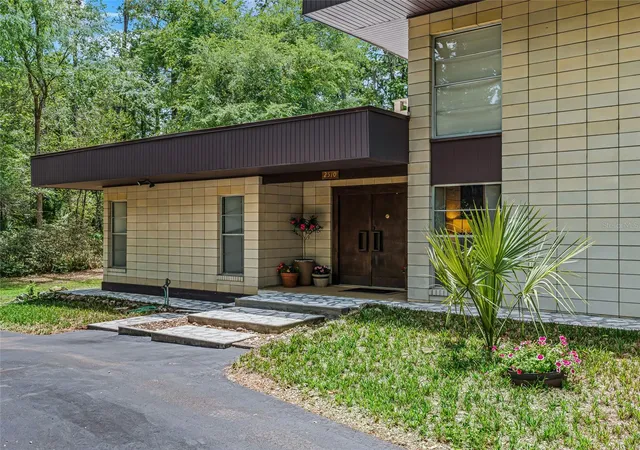 1st image of 2510 Nw 30th Ter, Gainesville, FL 32605 | MLS# G5112206