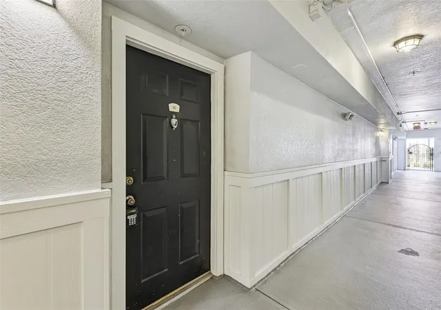 4th image of 300 E S St, Orlando, FL 32801