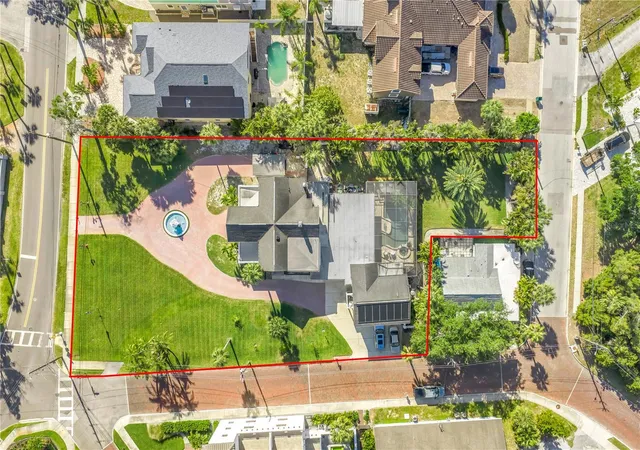 3rd image of 208 N Spring Blvd, Tarpon Springs, FL 34689 | MLS# TB8507316