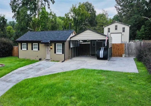 Photo 1 of Single family home for sale at 18143 NW 251st Terrace, HIGH SPRINGS, FL 32643 | MLS# GC540245 | Listing updated on 2026-10-05
