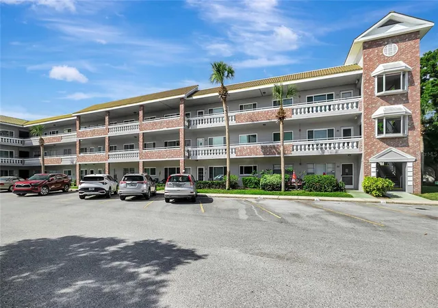 Condo for sale at 2461 Rhodesian Dr #73, Clearwater, FL 33763 | MLS# TB8507359 | Listing updated on 2026-10-05
