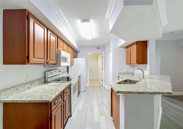 4th image of 738 Crest Pines Dr #728, Orlando, FL 32828 | MLS# O6406825
