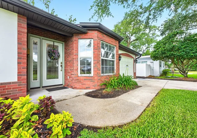 Photo 1 of Single family home for sale at 2706 Hargill Dr, Orlando, FL 32806 | MLS# O6406832 | Listing updated on 2026-10-18