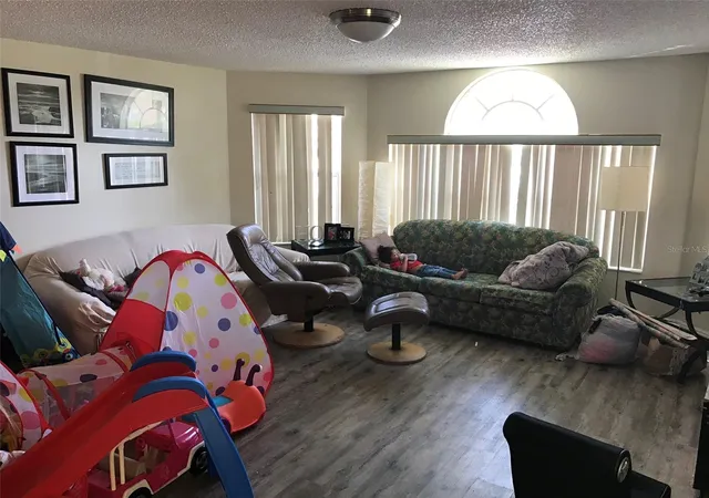 Listing Photo 4 - Condo for sale in building located at 2468 Sweetwater Clb Cir, KISSIMMEE, FL 34746 - Unit #111