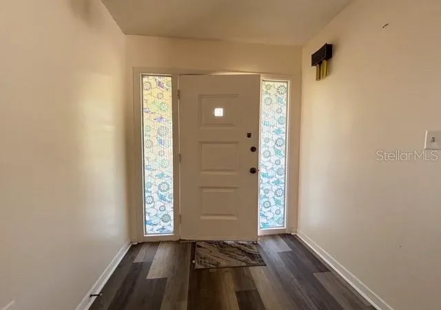 2nd image of 121 E Pine St, Howey In The Hills, FL 34737 | MLS# G5112224