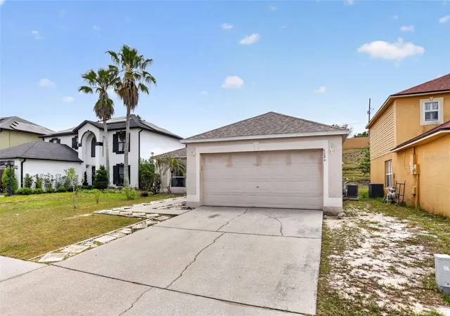 Photo 1 of Single family home for sale at 6820 Pomeroy Cir, Orlando, FL 32810 | MLS# O6406864 | Listing updated on 2026-07-23