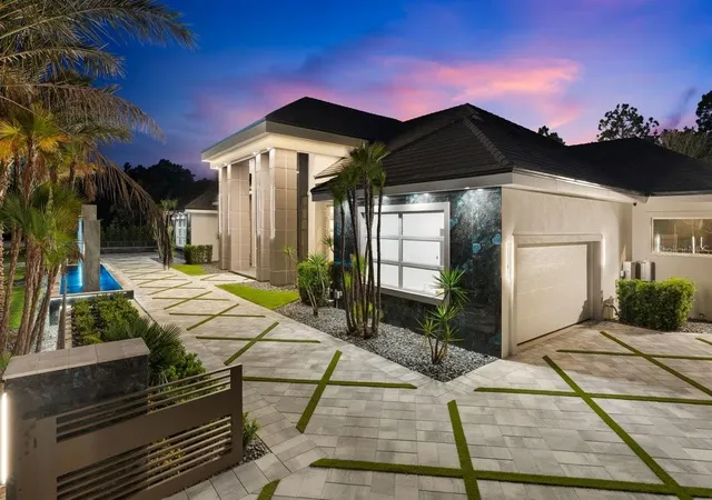 Photo 3 of Single family home for sale at 420 Wingspan Dr, Ormond Beach, FL 32174 | MLS# V4949030 | Listing updated on 2026-05-15