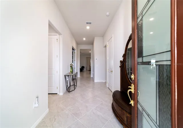 Photo 2 of Single family home for sale at 8828 SW 61st Loop, Ocala, FL 34472 | MLS# OM724560 | Listing updated on 2026-08-19