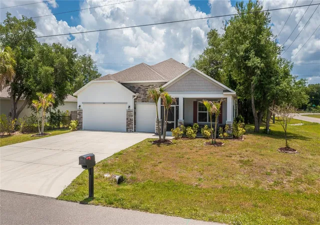Homes for sale in Punta Gorda, FL | 640 Encarnacion St, Punta Gorda, FL 33983 | MLS# C7526039
