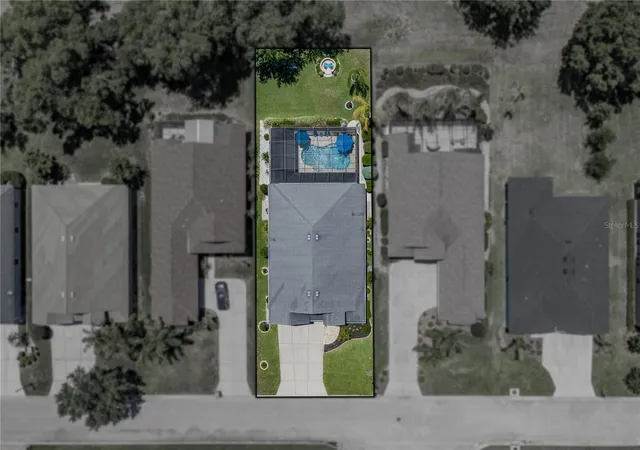 Photo 3 of Single family home for sale at 34530 Heavenly Ln, Dade City, FL 33525 | MLS# TB8507425 | Listing updated on 2026-10-07