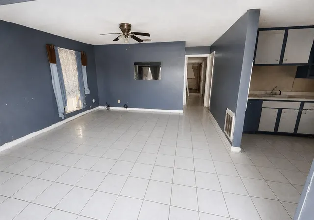 4th image of 48 Princeton Ave, Frostproof, FL 33843 | MLS# S5149689