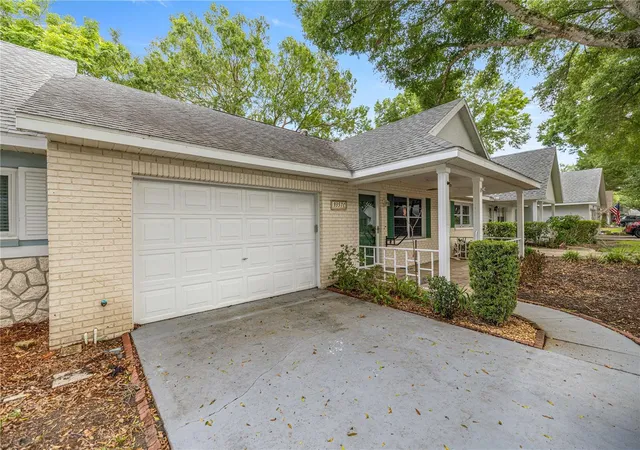 2nd image of 9357 Sw 82nd Ter #C, Ocala, FL 34481 | MLS# OM724573