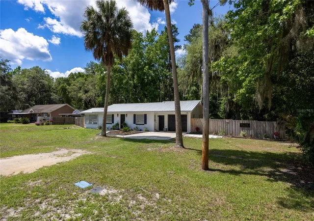 Homes for sale in San Mateo, FL | 113 Browns Rd, San Mateo, FL 32187 | MLS# GC540262