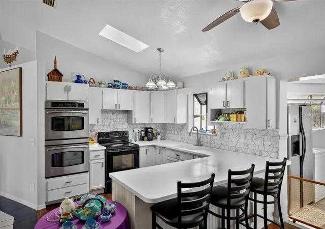Homes for sale in Edgewater, FL | 2519 Fern Palm Dr, Edgewater, FL 32141 | MLS# O6406932