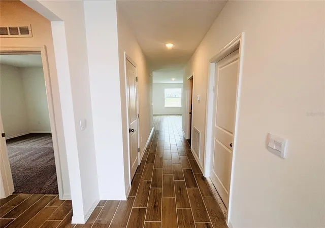 Photo 3 of Sale Pending at 616 Broadoak Dr, Dundee, FL 33838 | MLS# O6406942 | Listing updated on 2026-09-07