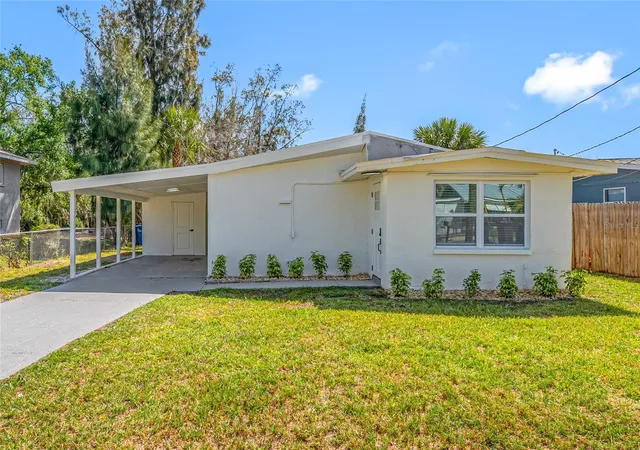 2nd image of 6908 11th Ave E, Palmetto, FL 34221 | MLS# A4693269