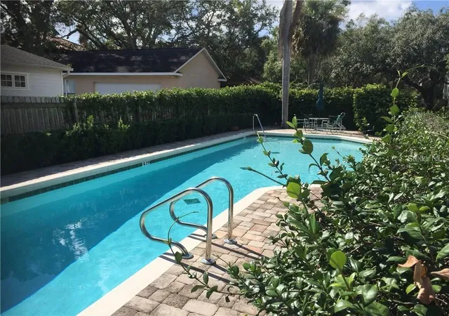 Photo 3 of Townhouse for sale at 5300 Bayshore Blvd #A5, Tampa, FL 33611 | MLS# TB8507489 | Listing updated on 2026-05-13