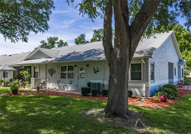 Photo 4 of House for sale at 6380 Egret Dr #6, Lakeland, FL 33809 | MLS# L4961815 | Listing updated on 2026-07-21