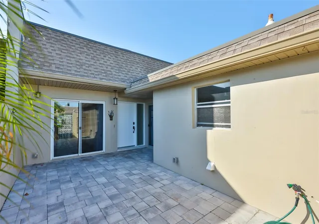 Photo 3 of House for sale at 574 Boca Ciega Point Blvd N #2205, St Petersburg, FL 33708 | MLS# TB8507505 | Listing updated on 2026-05-12