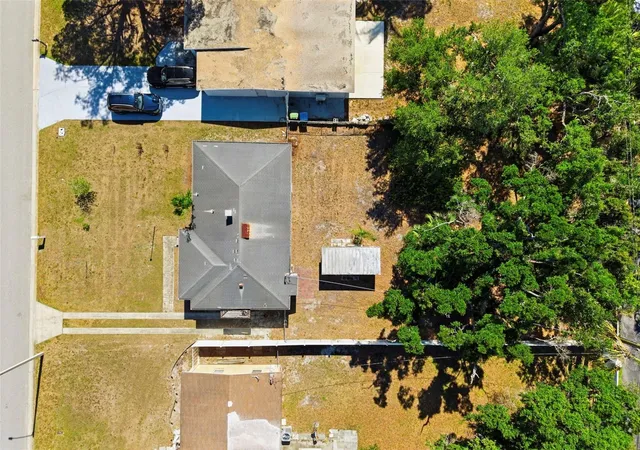 5th image of 1712 W Ferris Ave, Tampa, FL 33603 | MLS# TB8507536