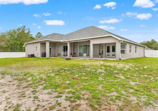 Homes for sale in Weeki Wachee, FL | 7416 Bahama Swallow Ave, Weeki Wachee, FL 34613 | MLS# W7885683