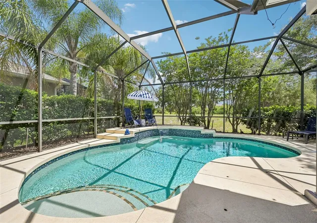 Photo 3 of Single family home for sale at 259 Dahlia Ct, Bradenton, FL 34212 | MLS# A4693296 | Listing updated on 2026-09-29