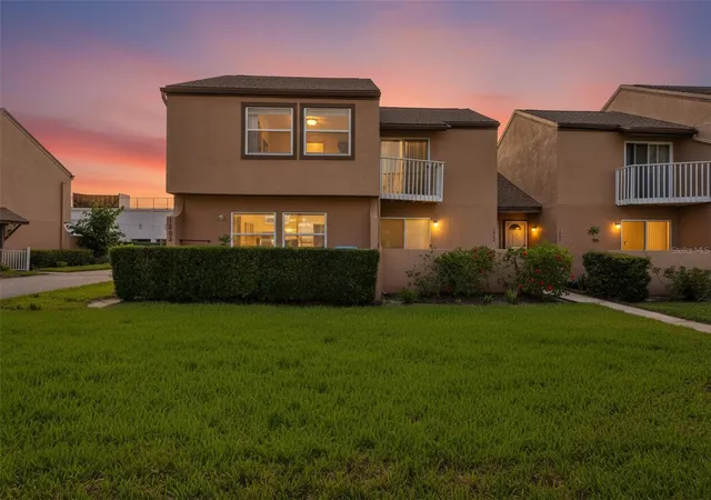 1st image of 1865 Clearbrooke Dr, Clearwater, FL 33760 | MLS# TB8507590