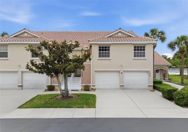 Townhouse for sale at 7660 Sweetbay Cir, BRADENTON, FL 34203 | MLS# A4693301